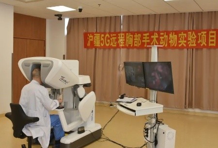 5G-based Toumai®, 5000 km! The First Domestic Animal Experiment of Shanghai-Xinjiang Remote Chest Surgery Completed in Shanghai Chest Hospital with Chinese-developed Robot