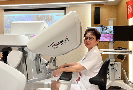 The Paper | Zero Stuck – The First 5G+AI Ultra Remote China-made Robot Assisted Minimally Invasive Surgery was Completed in Shanghai